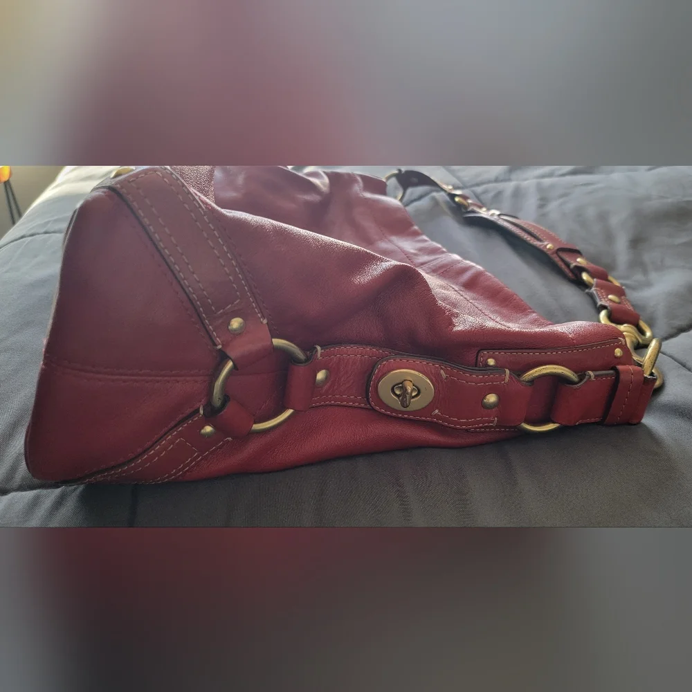 Large Coach Cowhide Leathet Bag